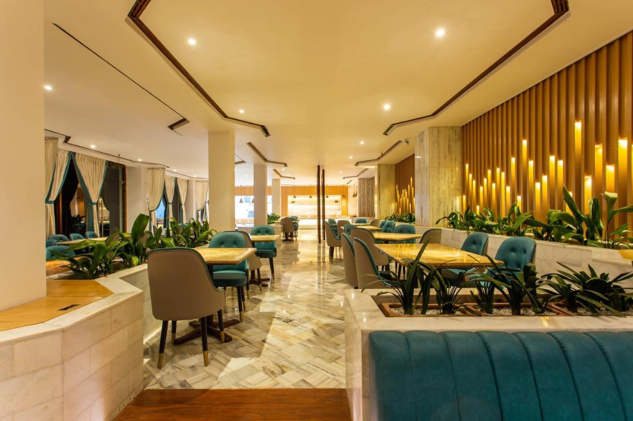 Hotel Himalaya Kathmandu Exterior photo