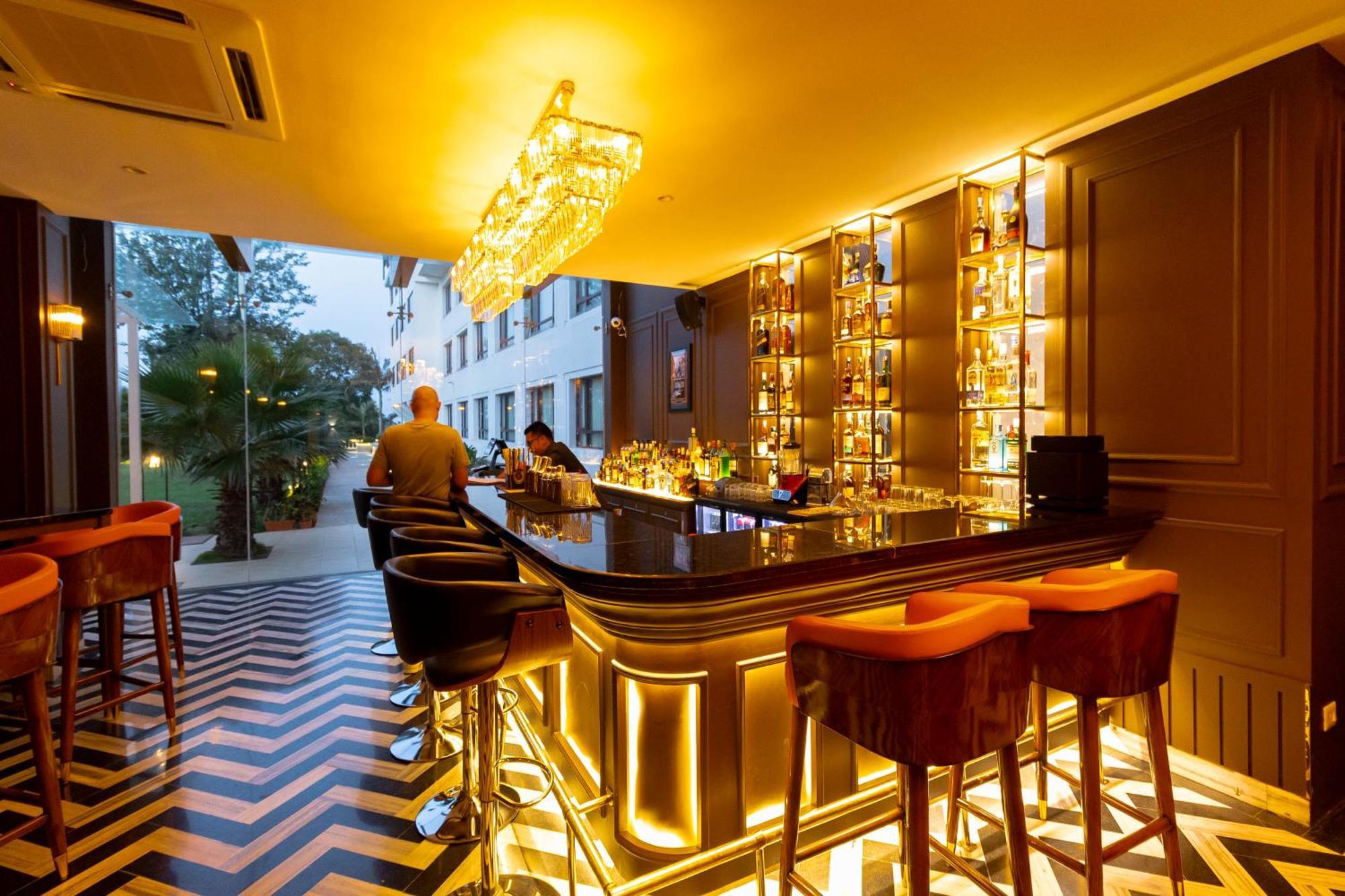Hotel Himalaya Kathmandu Exterior photo