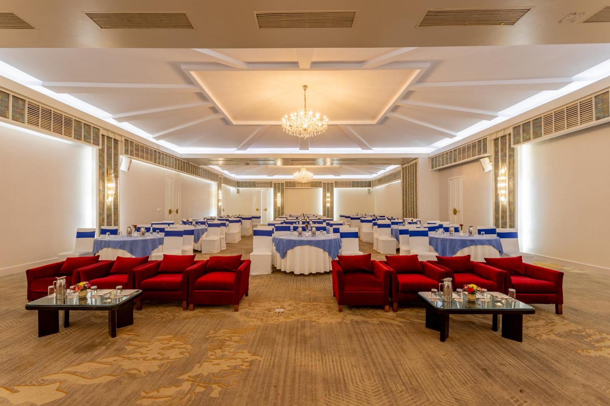 Hotel Himalaya Kathmandu Exterior photo