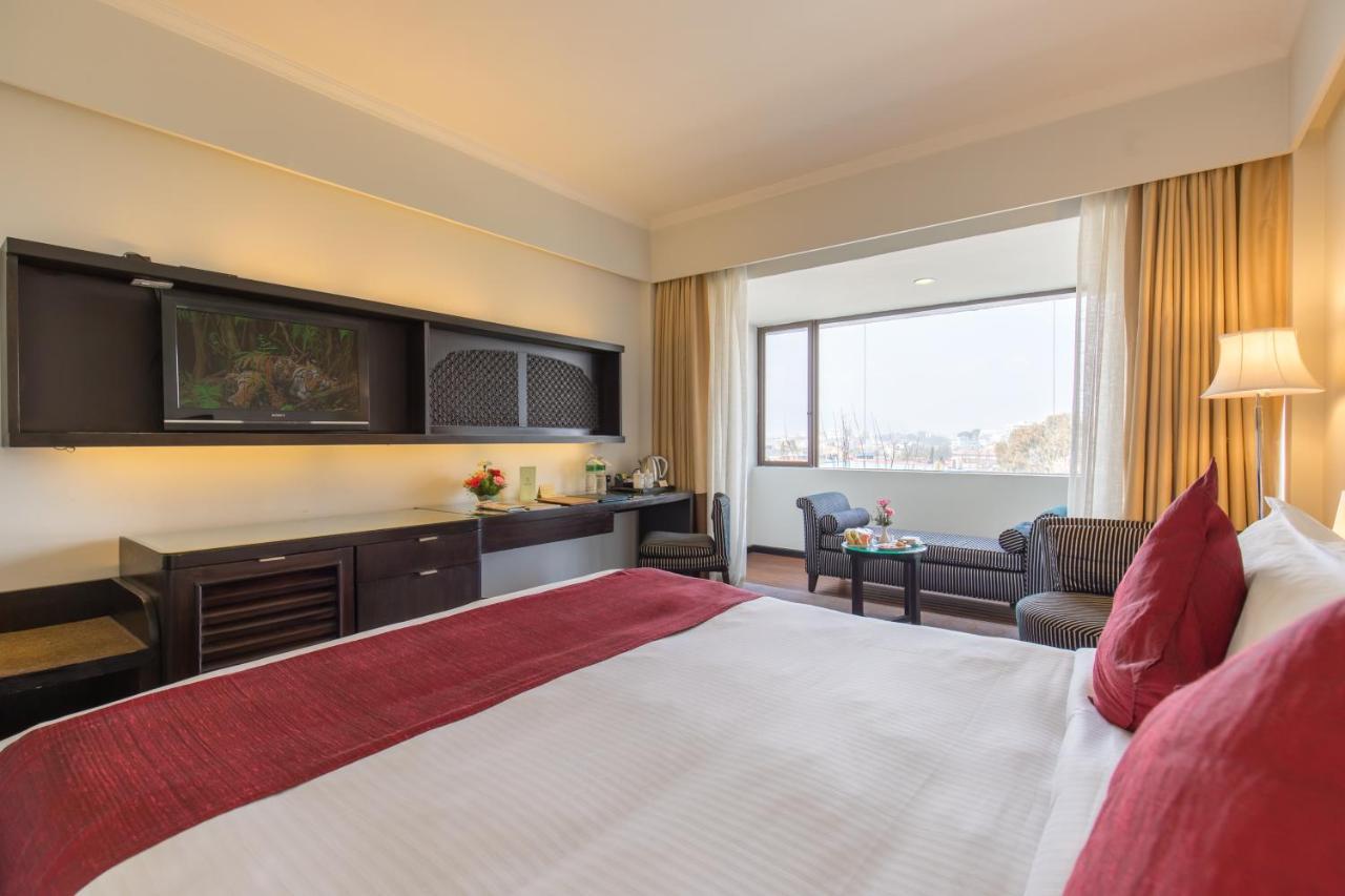 Hotel Himalaya Kathmandu Exterior photo